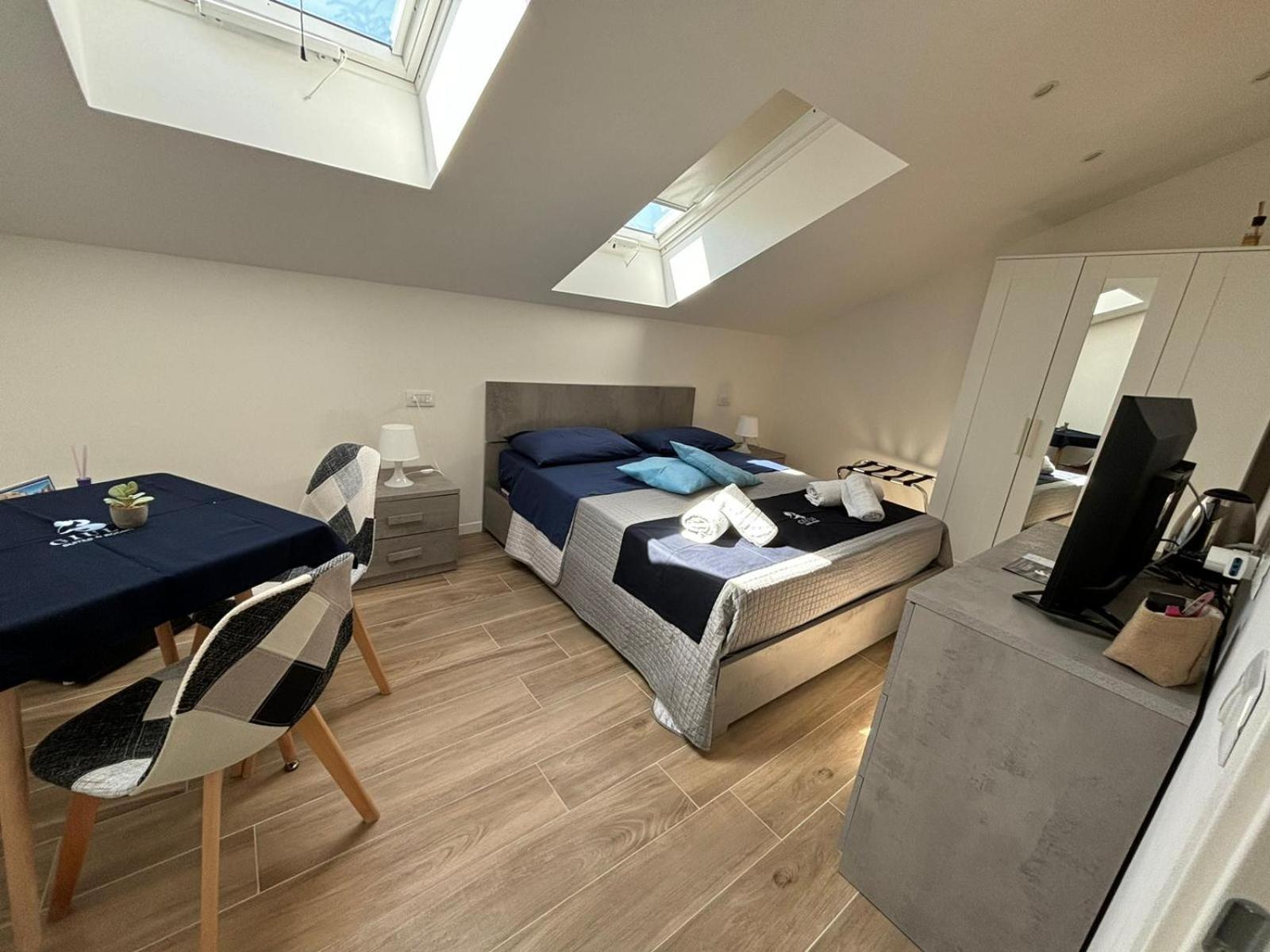 Giuly Suites & Rooms Napoli Eksteriør billede