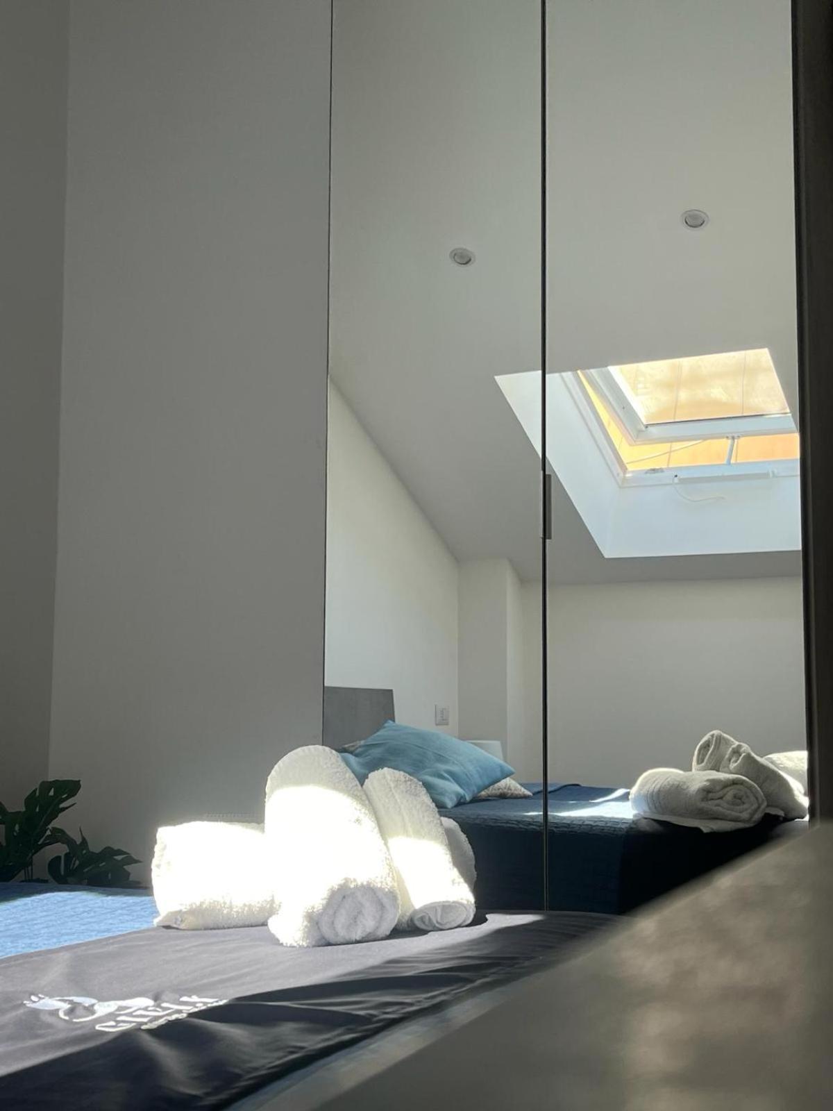 Giuly Suites & Rooms Napoli Eksteriør billede