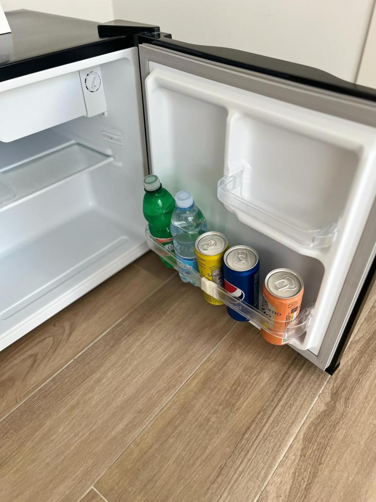 Giuly Suites & Rooms Napoli Eksteriør billede