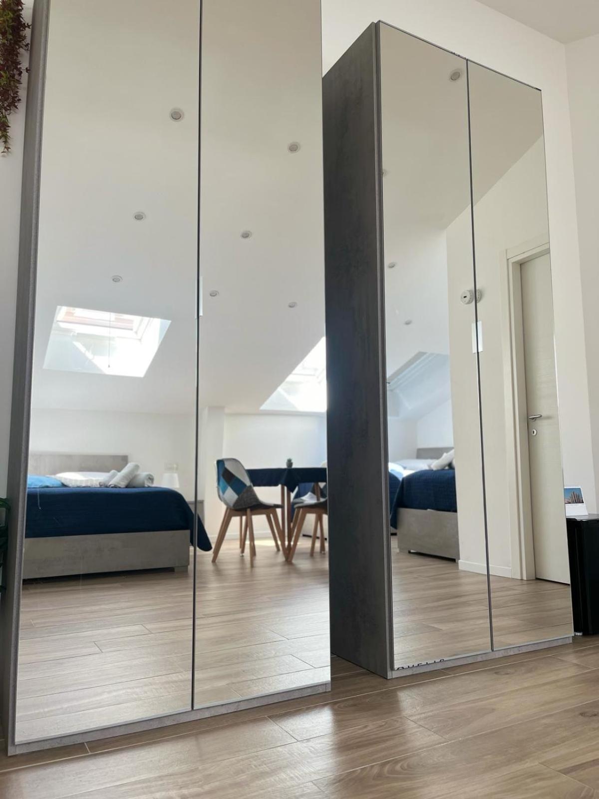 Giuly Suites & Rooms Napoli Eksteriør billede